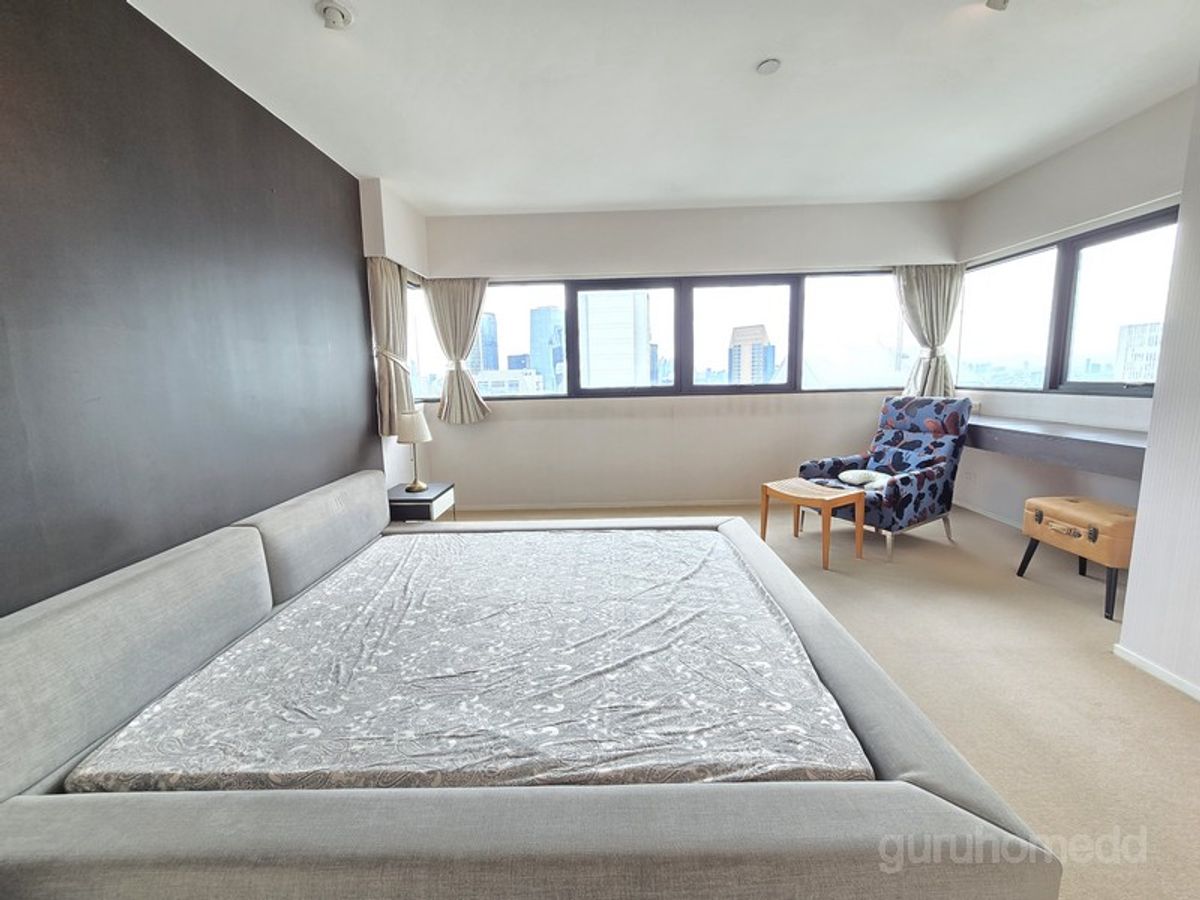 For SaleCondoSathorn, Narathiwat : ghd000492 For sale Sathorn Gardens condo230 sq m 3 bedrooms 2 bathrooms 2 parking