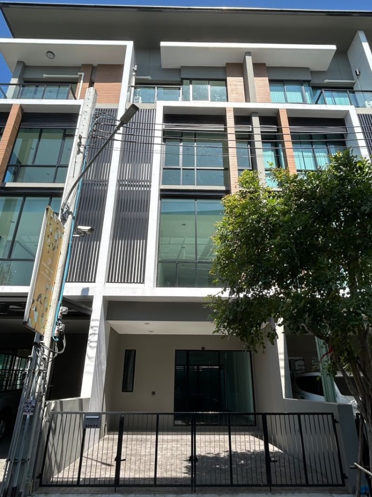 For RentHome OfficeKaset Nawamin,Ladplakao : For rent, 4-storey luxury home office, excellent location, Premium Place Mix project, Nawamin
