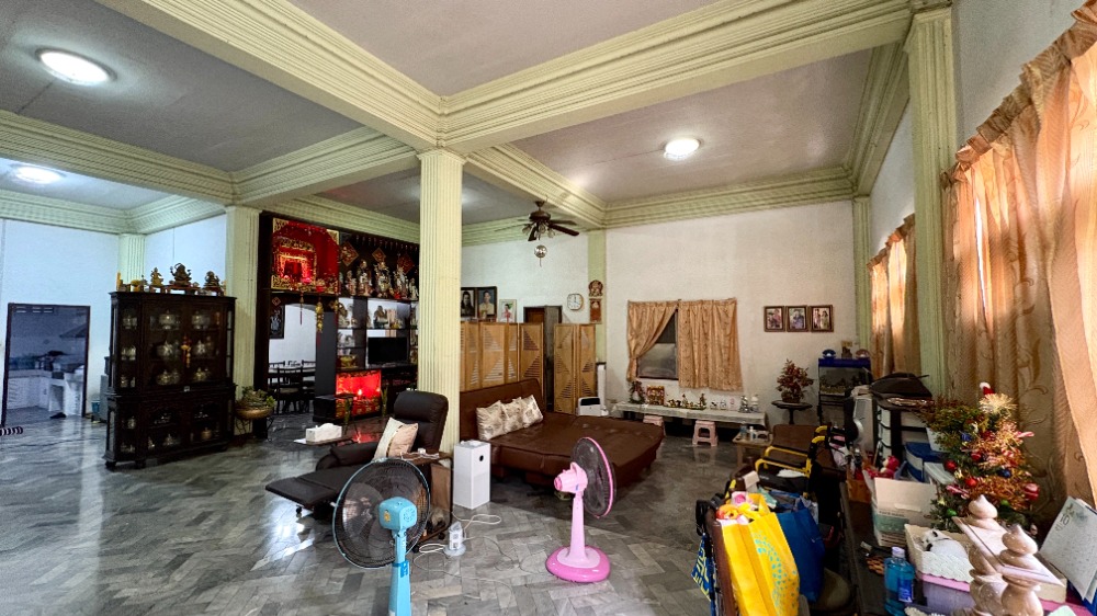 For SaleHome OfficeChokchai 4, Ladprao 71, Ladprao 48, : Home Office 3 floors, high ceiling with warehouse, 89 sq.w., Satriwitthaya 2 Road, Soi 25, accessible from many routes in the heart of Lat Phrao and along the Ekkamai-Ram Intra Expressway