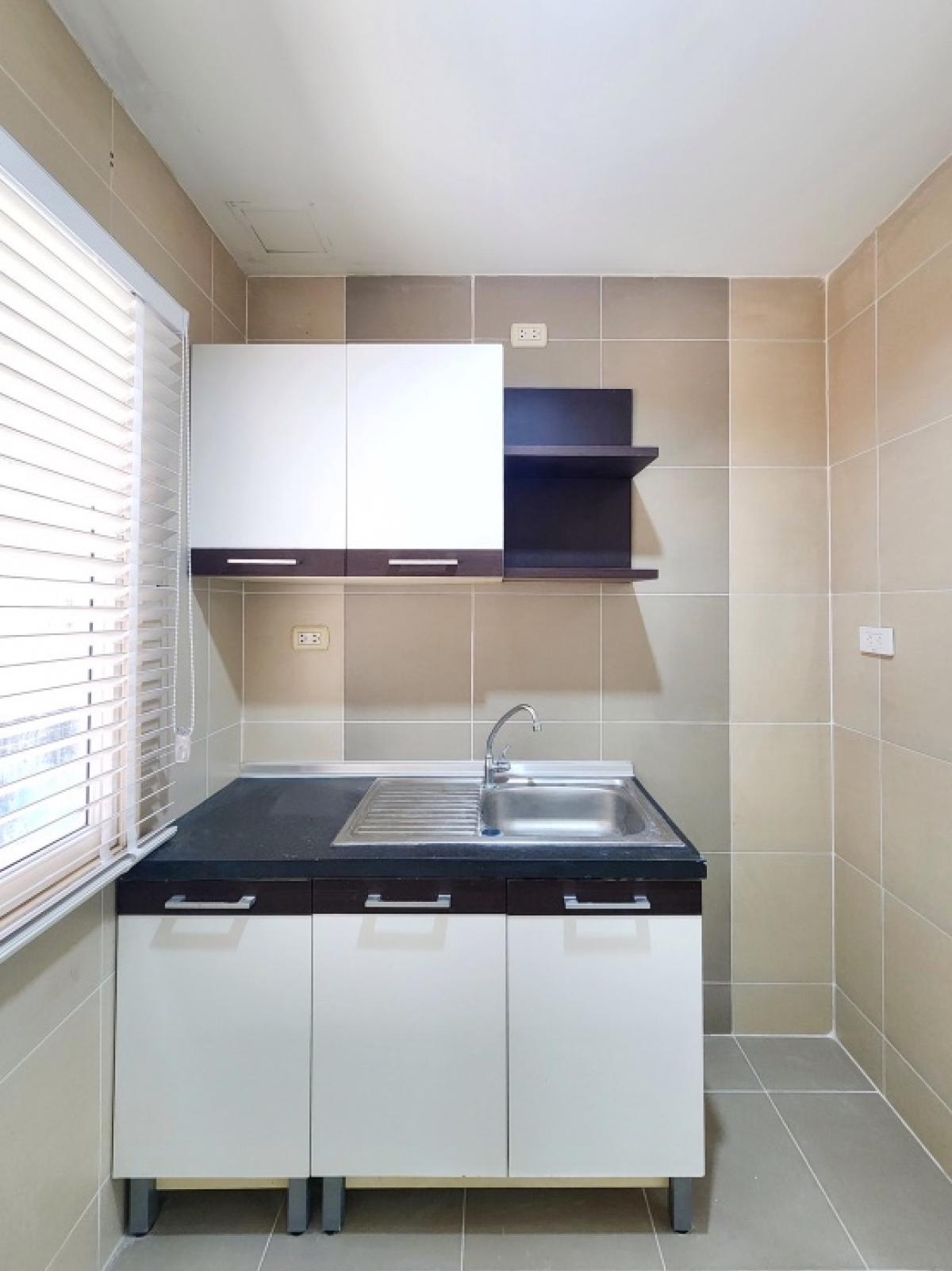 ขายคอนโดรัชดา ห้วยขวาง : Happy condo รัชดา 18 ห้องสุดน่ารัก กับราคาผ่อนเริ่มต้น 5,000 บาท