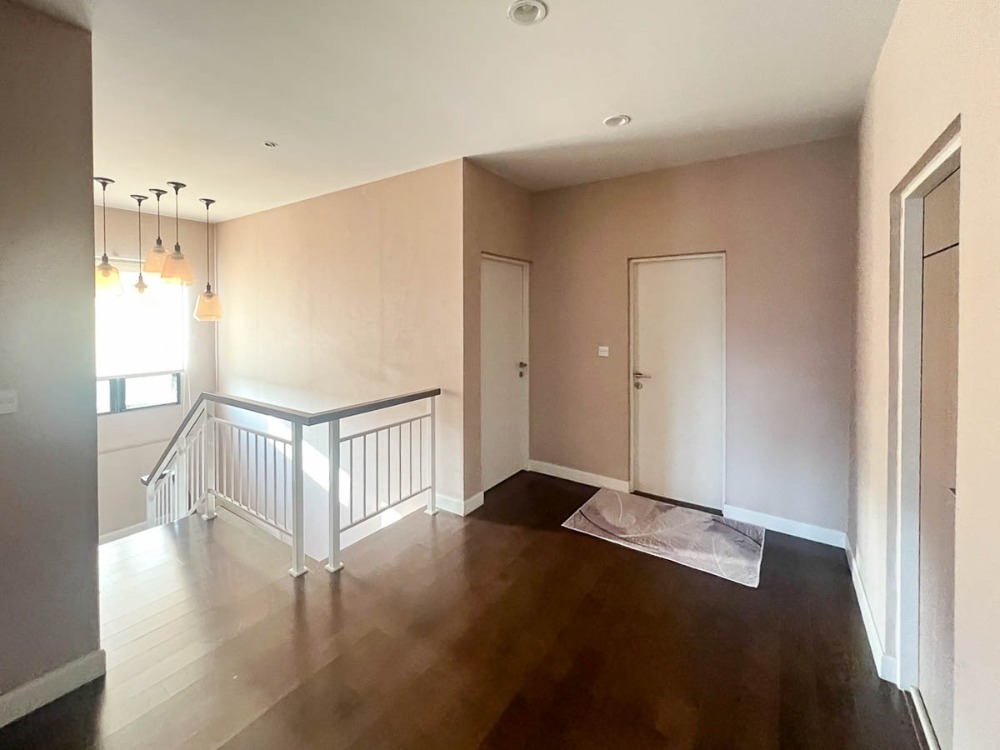 For SaleHousePattanakan, Srinakarin : House for Sale Setthasiri Pattanakarn, 4 bedroom 86 sqw 244 sqm Near Suvarnabhumi Airport, Onnut, Prawet, Chaloem Phrakiat Rama 9, Lat Krabang : SL25S-001