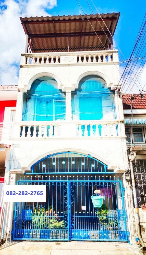 ขายทาวน์โฮมมีนบุรี-ร่มเกล้า : 16ตรว 2นอน2น้ำ ทาวน์เฮ้าส์ 2 ชั้น ปรีชา 9 รามคำแหง 186