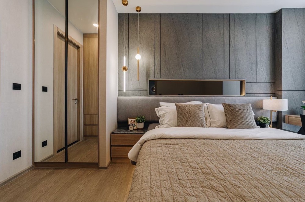 ให้เช่าคอนโดสยาม จุฬา สามย่าน : Cooper Siam【𝐒𝐄𝐋𝐋 & 𝐑𝐄𝐍𝐓】🔥คอนโดใจกลางสยาม ตกแต่งครบครันด้วยเฟอร์นิเจอร์สไตล์โมเดิร์นที่ลงตัวทุกการใช้งาน🔥  ติดต่อไลน์ไอดี: @hacondo