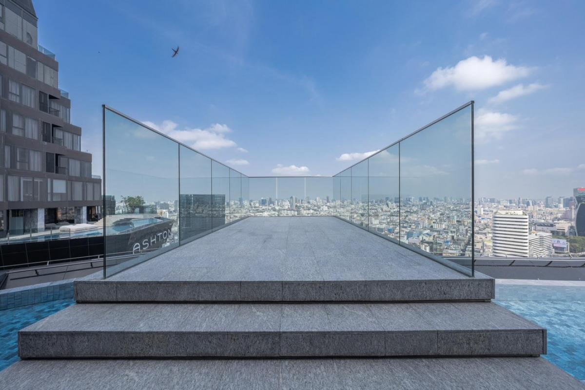 For SaleCondoRama9, Petchburi, RCA : 𝐀𝐬𝐡𝐭𝐨𝐧 𝐑𝐚𝐦𝐚𝟗 𝐀𝐬𝐨𝐤𝐞 𝐇𝐨𝐭 𝐃𝐞𝐚𝐥 Special price before closing the project, new room, reservation canceled, free down payment and free of all expenses, easy installments 𝟐𝟎𝟎𝟎𝟎/month