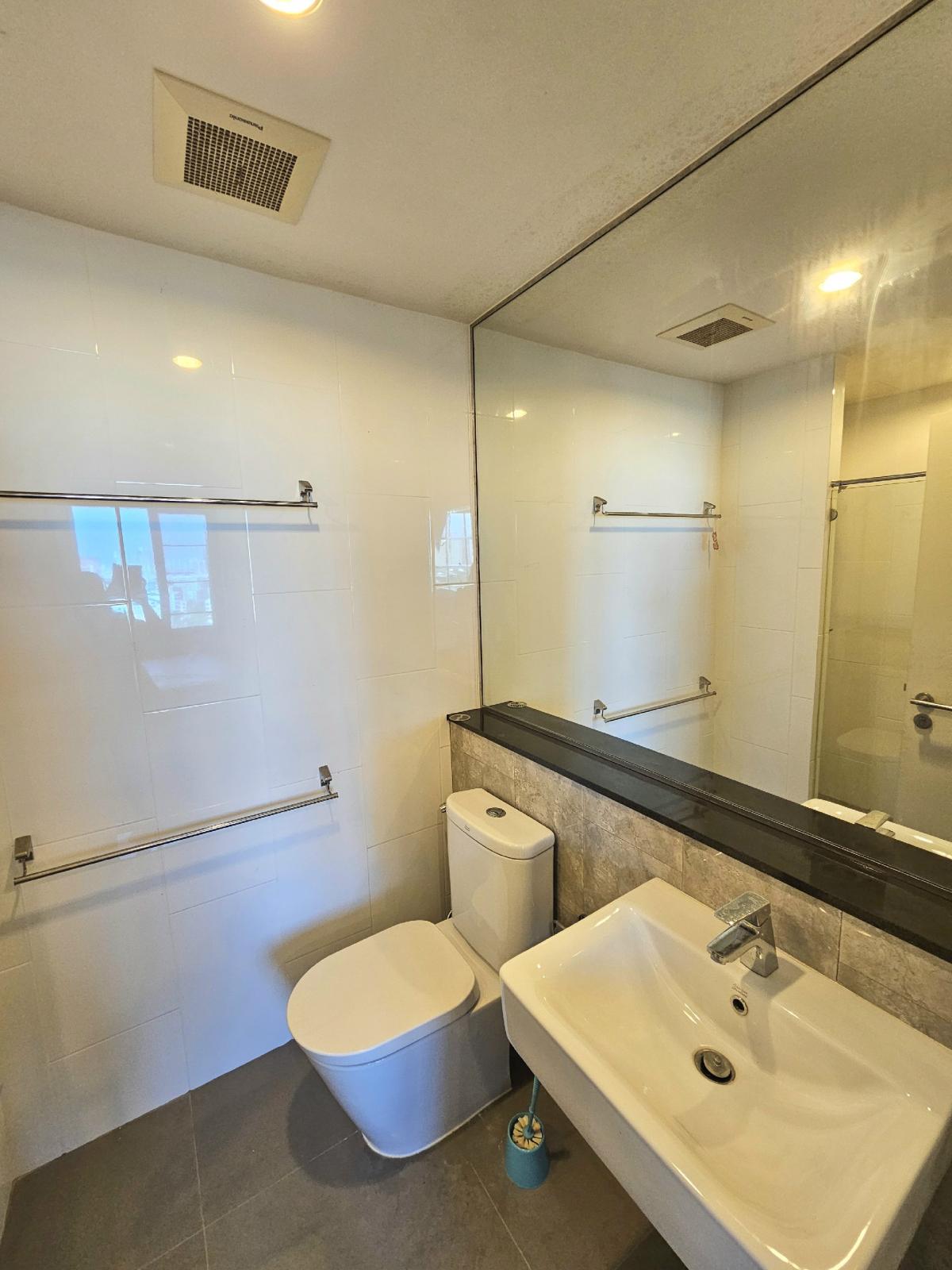 ขายคอนโดบางนา แบริ่ง ลาซาล : ขายคอนโด พร้อมเข้าอยู่ ใกล้บีทีเอสแบริ่ง