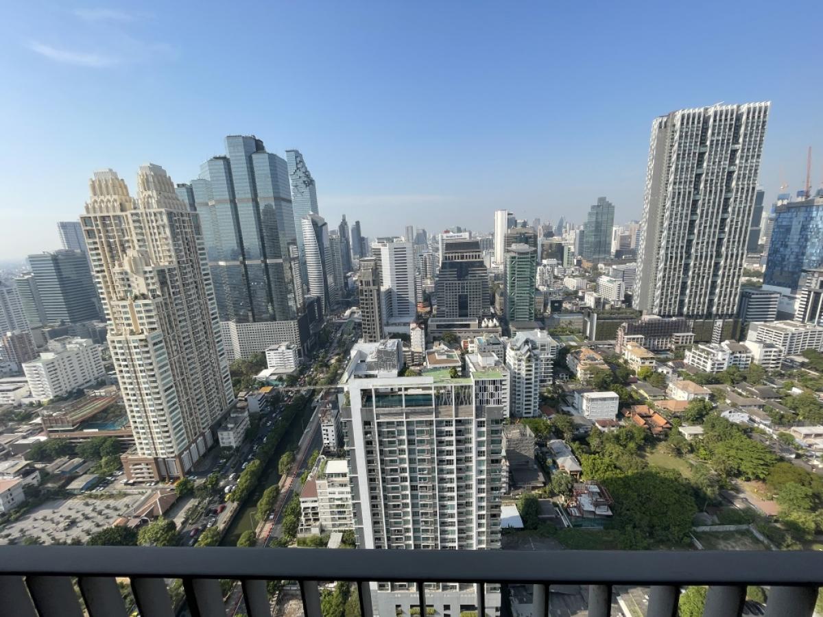 For RentCondoSathorn, Narathiwat : RENT : Nara 9 | FL.37 | 38 sq.m. | City view | ** Available SEP 2016 onwards **