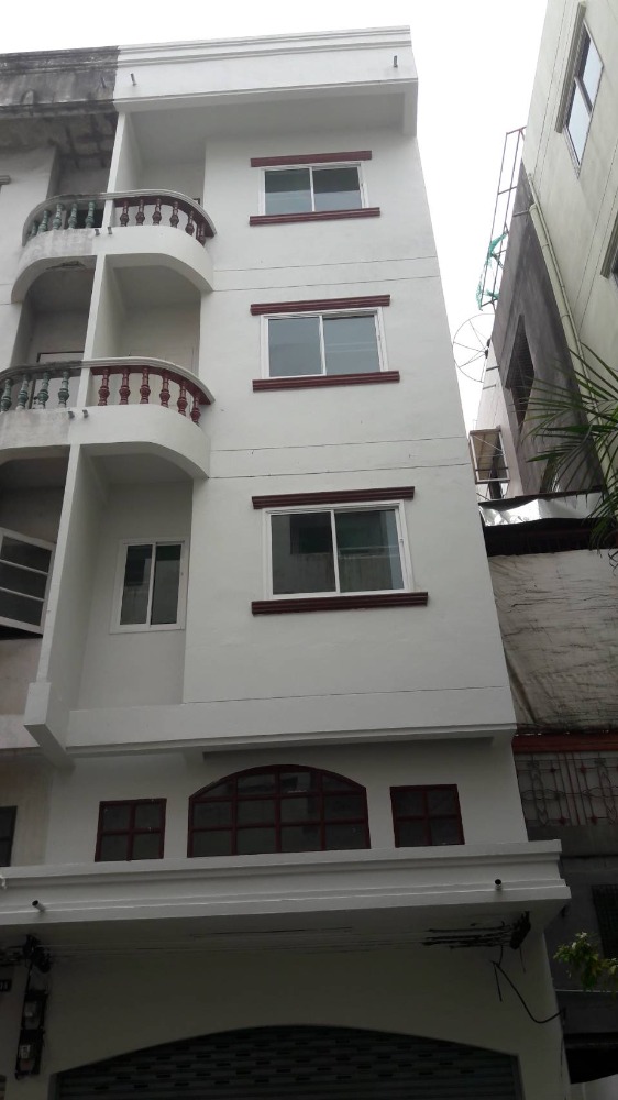 For SaleShop HouseSamut Prakan,Samrong : 4-storey shophouse, Soi Sri Dan 3, selling at a special price