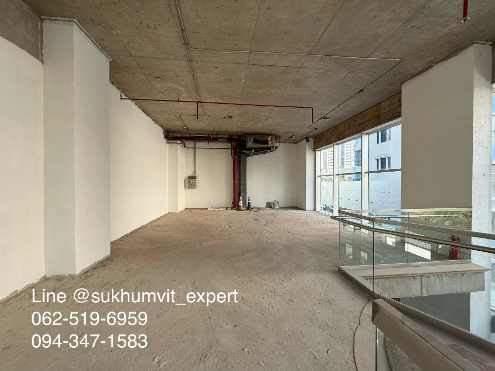 For RentRetail SpaceSukhumvit, Asoke, Thonglor : Space for rent, suitable for restaurant, furniture showroom, shop, Thonglor Location