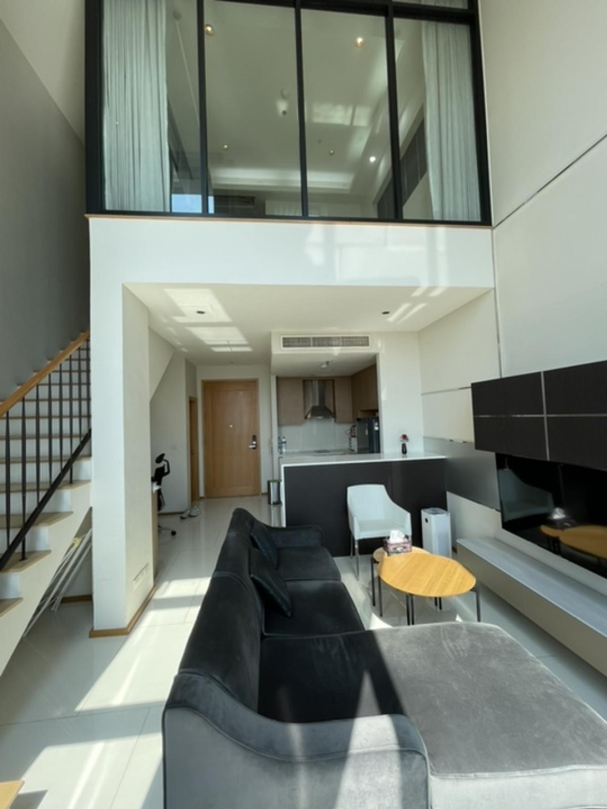 ให้เช่าคอนโดสุขุมวิท อโศก ทองหล่อ : 🔥ให้เช่าด่วน🔥The Emporio Place ห้อง Duplex เครื่องใช้ไฟฟ้าครบ พร้อมอยู่❗