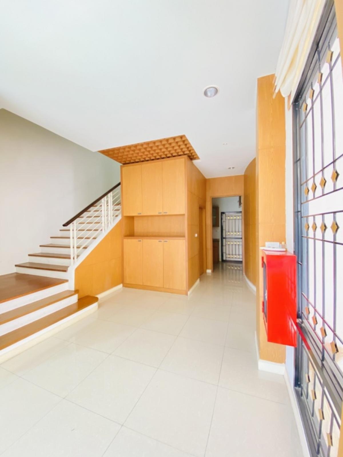 ให้เช่าโฮมออฟฟิศบางนา แบริ่ง ลาซาล : กลางกรุงออฟฟิศปาร์คบางนา✨ รีโนเวทใหม่ พร้อมเข้าอยู่ ให้เช่า โฮมออฟฟิศสุดหรู 