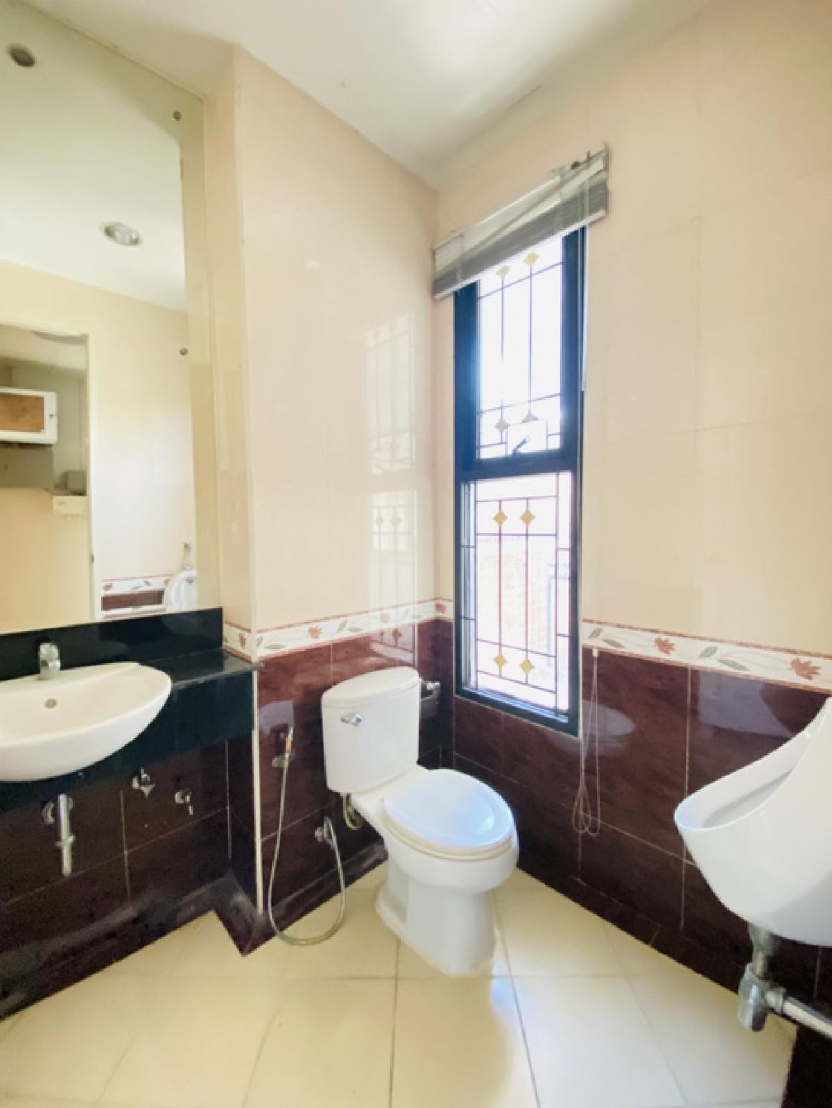 ให้เช่าโฮมออฟฟิศบางนา แบริ่ง ลาซาล : กลางกรุงออฟฟิศปาร์คบางนา✨ รีโนเวทใหม่ พร้อมเข้าอยู่ ให้เช่า โฮมออฟฟิศสุดหรู 