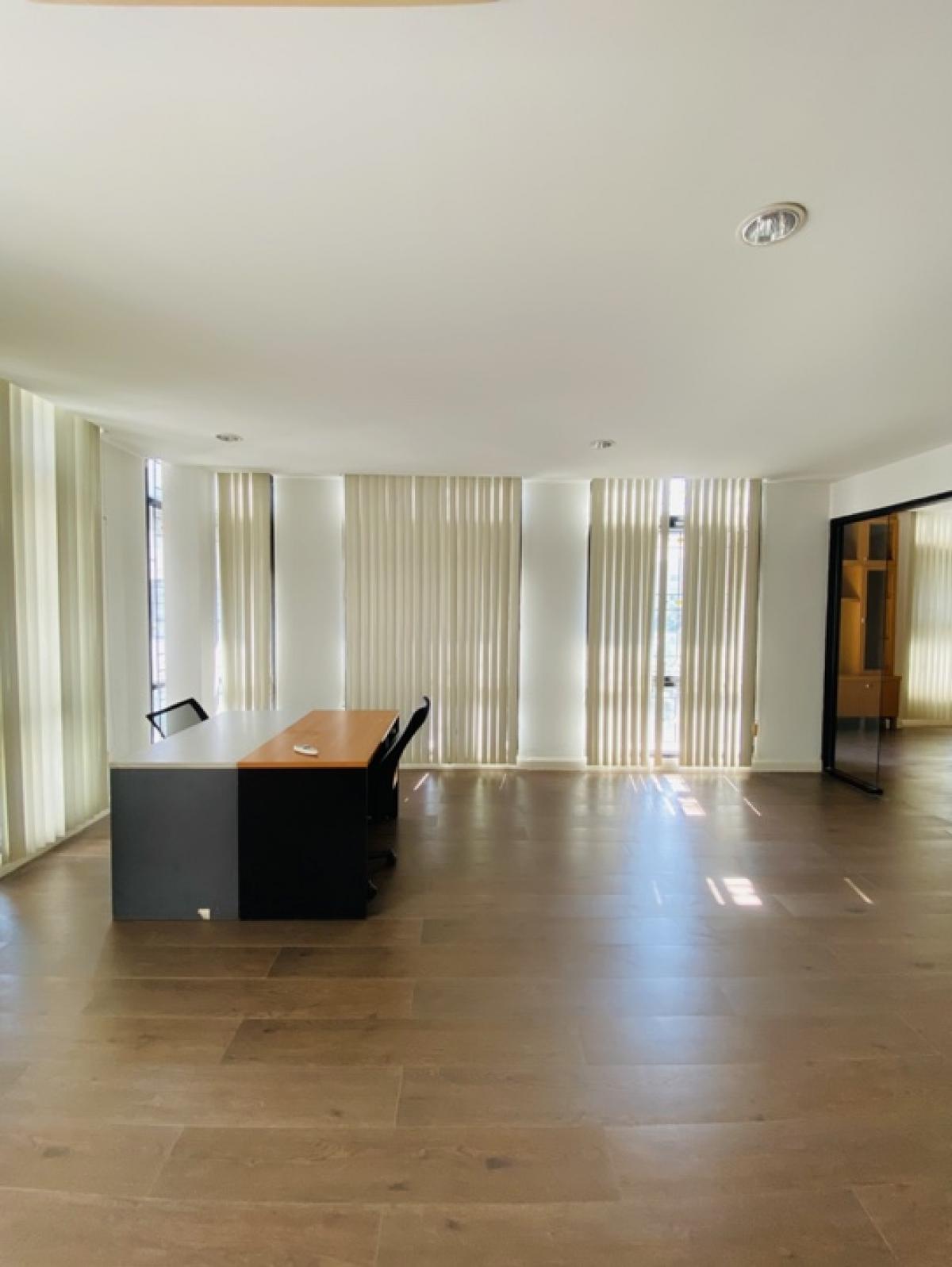 ให้เช่าโฮมออฟฟิศบางนา แบริ่ง ลาซาล : กลางกรุงออฟฟิศปาร์คบางนา✨ รีโนเวทใหม่ พร้อมเข้าอยู่ ให้เช่า โฮมออฟฟิศสุดหรู 