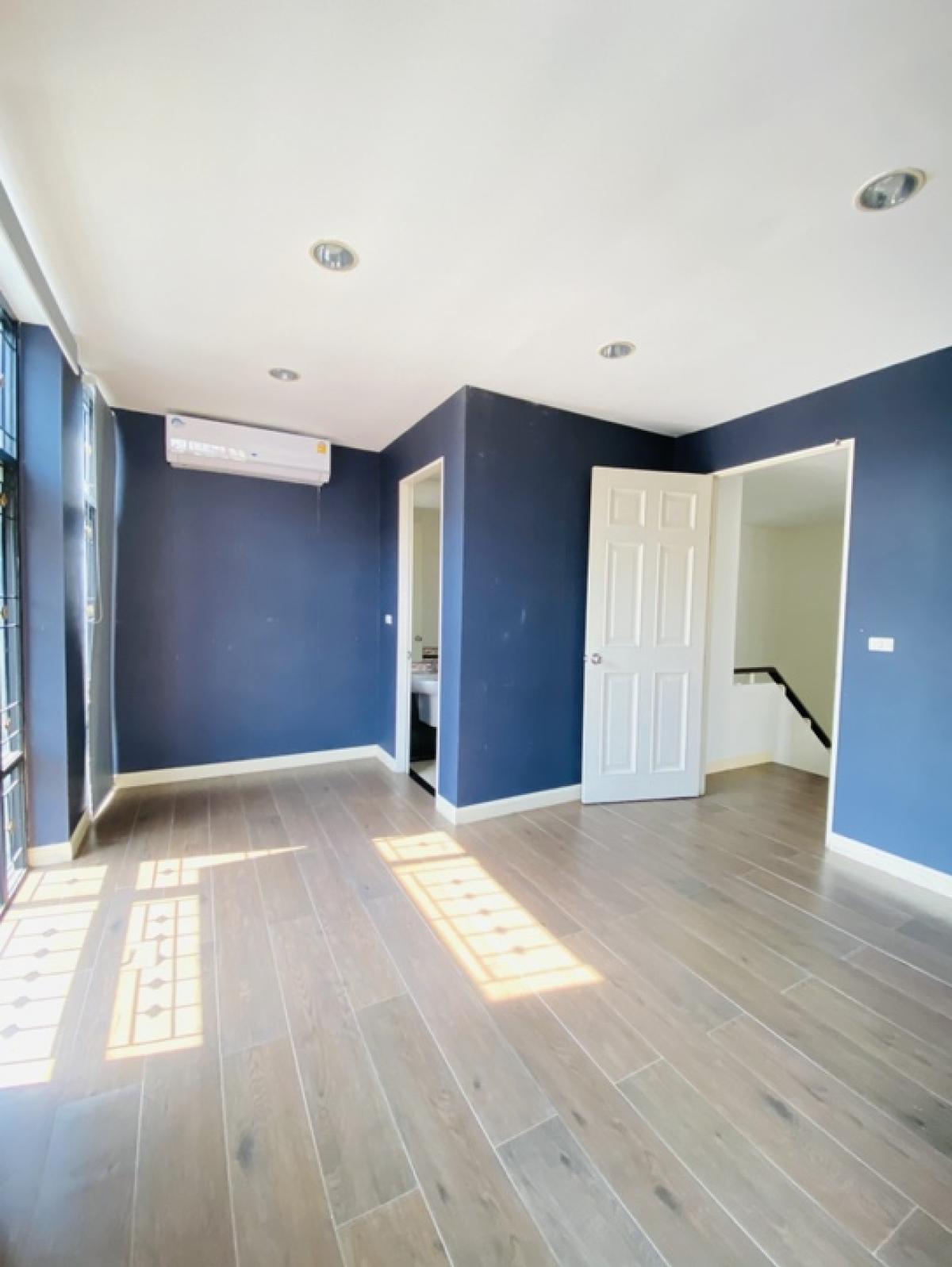 ให้เช่าโฮมออฟฟิศบางนา แบริ่ง ลาซาล : กลางกรุงออฟฟิศปาร์คบางนา✨ รีโนเวทใหม่ พร้อมเข้าอยู่ ให้เช่า โฮมออฟฟิศสุดหรู 