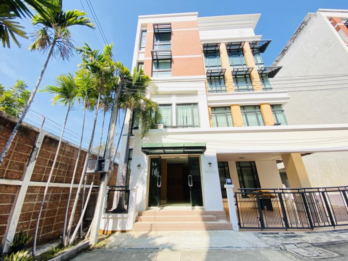 ให้เช่าโฮมออฟฟิศบางนา แบริ่ง ลาซาล : กลางกรุงออฟฟิศปาร์คบางนา✨ รีโนเวทใหม่ พร้อมเข้าอยู่ ให้เช่า โฮมออฟฟิศสุดหรู 