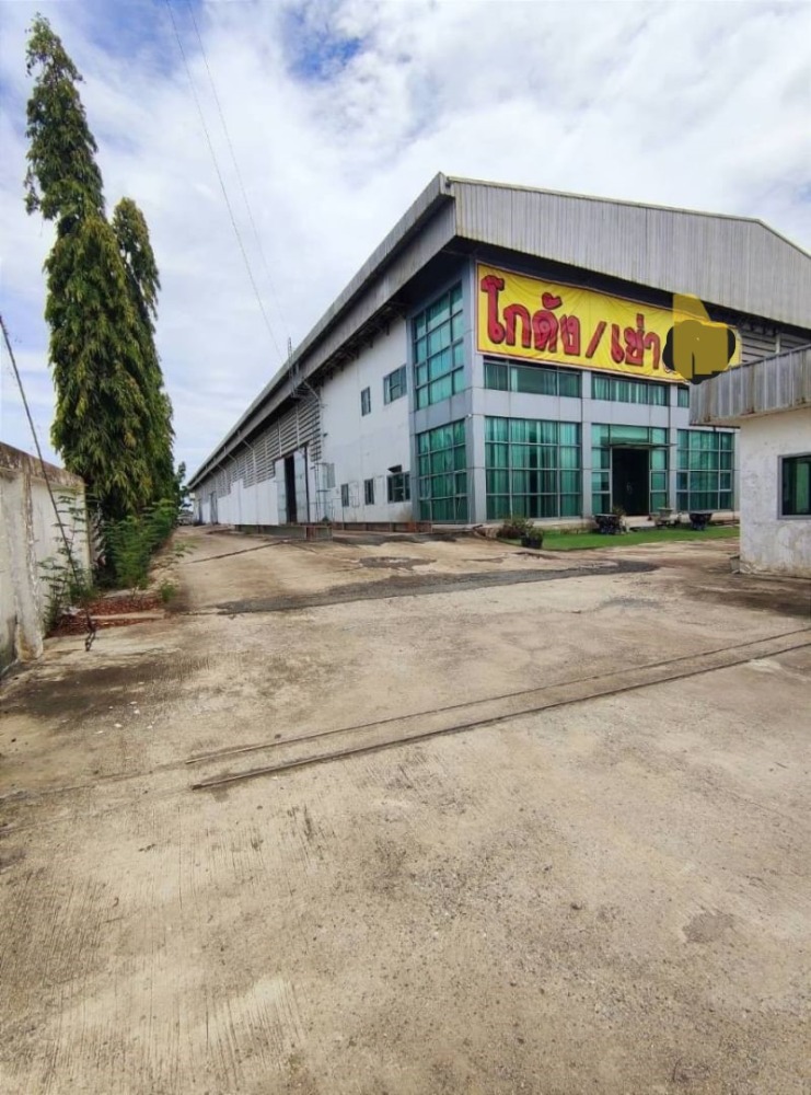 For RentWarehouseSamut Prakan,Samrong : Warehouse for rent, next to Soi King Kaew Road, Bang Phli, size 860 sq m. King Kaew, Bang Phli, Samut Prakan