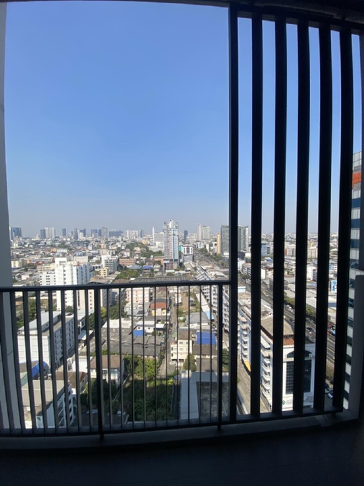 ขายคอนโดรัชดา ห้วยขวาง : 📍ราคาต่ำกว่าทุน ❗️ขายคอนโด ✅โอนฟรี quinn condo ติด mrt สุทธิสาร view 180 องศา ห้องมุม