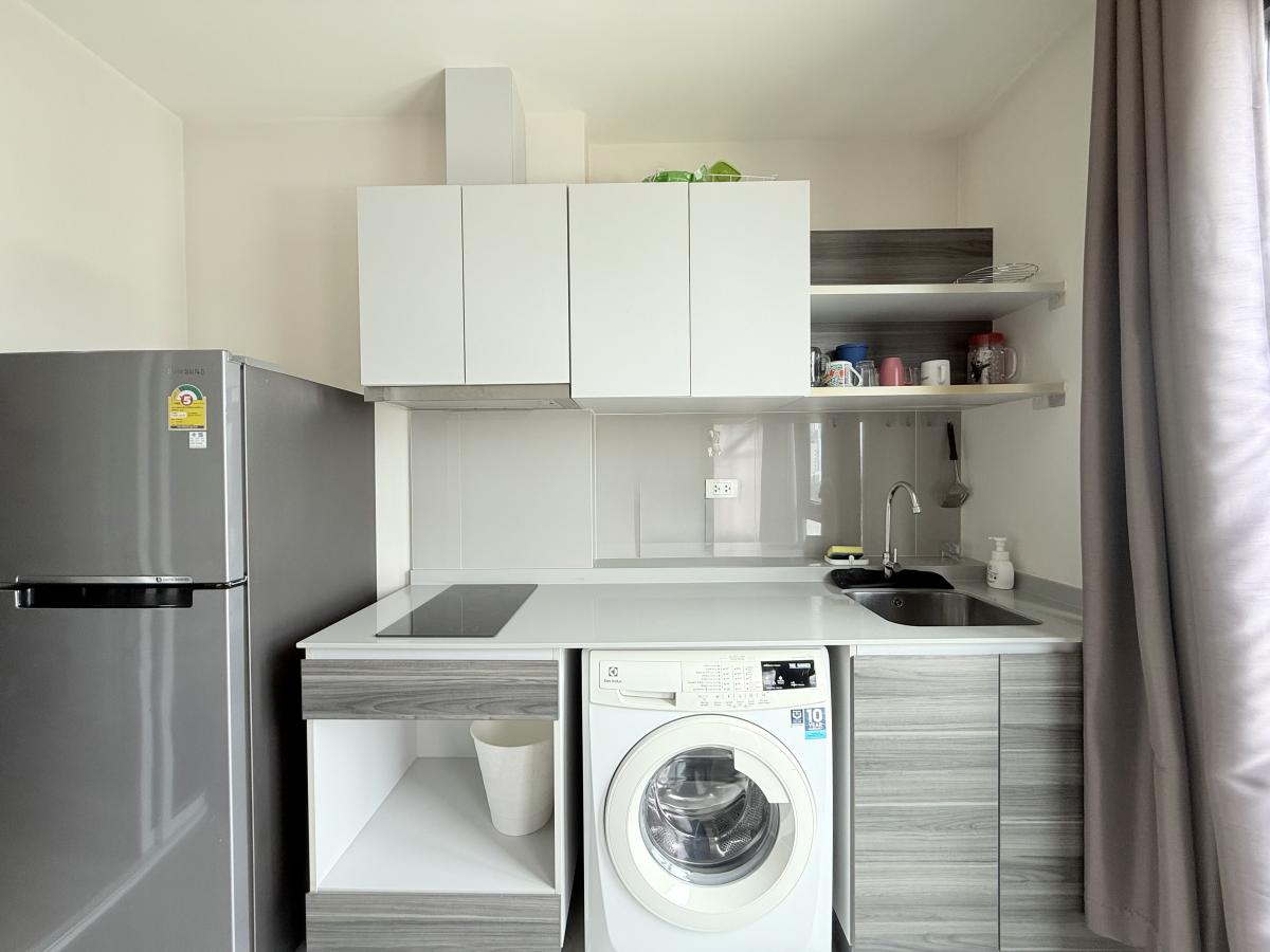 ขายคอนโดพระราม 3 สาธุประดิษฐ์ : 03/04/2026, รวมค่าโอนคอนโดหรูใจกลางรัชดา ใกล้ MRT ห้วยขวาง เริ่ม 3.32 ลบ.เท่านั้น! 
Centric Ratchada-Huai Khwang 1 ห้องนอน พร้อมอยู่ทันที! 0642748883