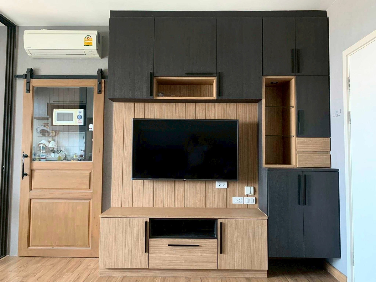 For RentCondoPinklao, Charansanitwong : 🔥For rent: Tree Rio Bang O 🔥 MRT Bang O 🚆 Beautiful room with built-ins ✨