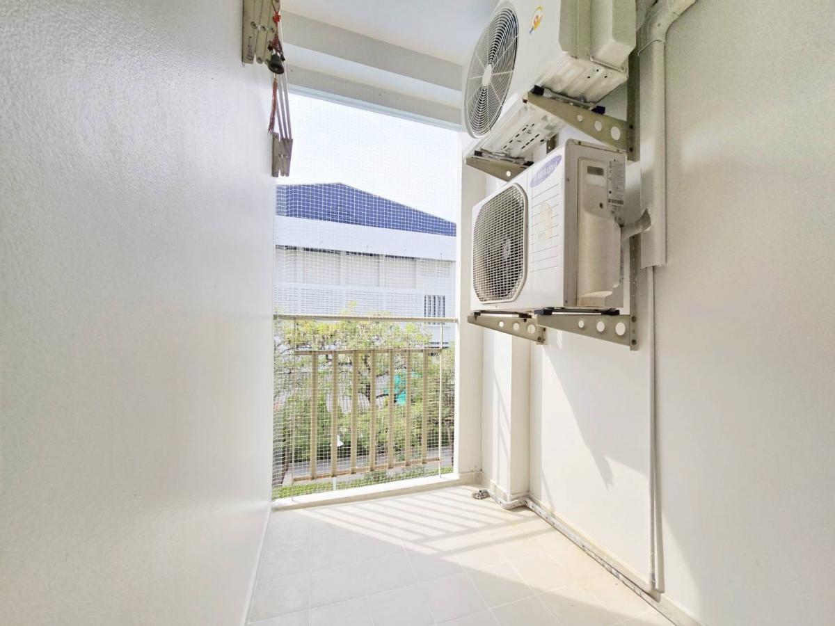 ขายคอนโดรามคำแหง หัวหมาก : ค่าเช่าเดือนละหลายพัน แป๊บเดียวก็หายไป แต่ถ้าจ่ายเท่ากันแล้วได้เป็นเจ้าของเองดีกว่าไหม? ✨️ลุมพินี คอนโดทาวน์ บดินทร์เดชา-รามคำแหง (Lumpini CondoTown Bodindecha-Ramkhamhaeng)✨️ พร้อมให้คุณมีบ้านเป็นของตัวเอง ในราคาที่คุ้มกว่าเช่า 💸