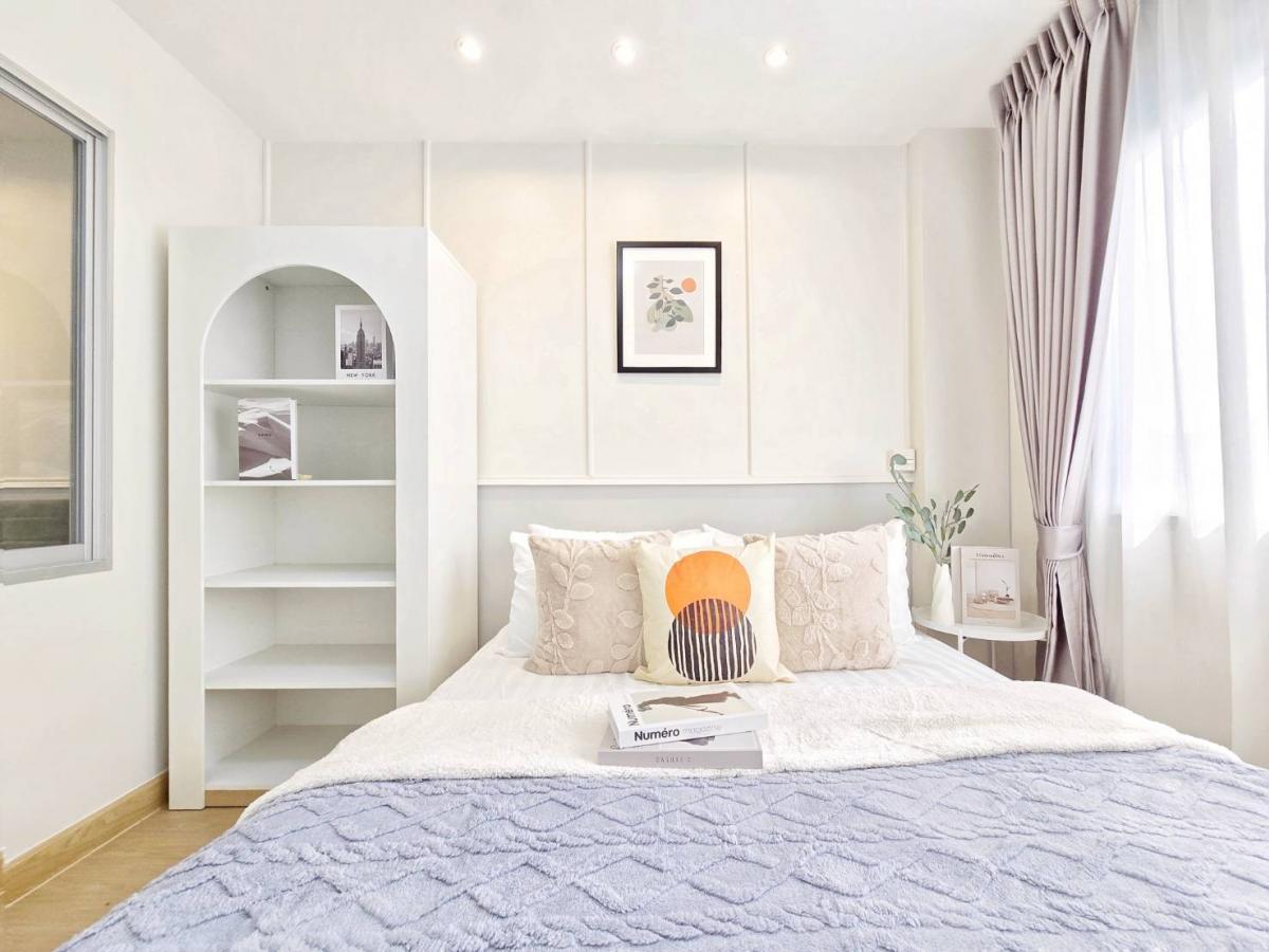 ขายคอนโดรามคำแหง หัวหมาก : ค่าเช่าเดือนละหลายพัน แป๊บเดียวก็หายไป แต่ถ้าจ่ายเท่ากันแล้วได้เป็นเจ้าของเองดีกว่าไหม? ✨️ลุมพินี คอนโดทาวน์ บดินทร์เดชา-รามคำแหง (Lumpini CondoTown Bodindecha-Ramkhamhaeng)✨️ พร้อมให้คุณมีบ้านเป็นของตัวเอง ในราคาที่คุ้มกว่าเช่า 💸