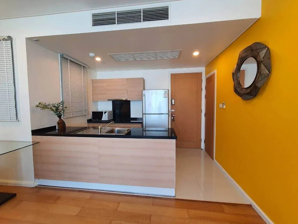 For SaleCondoSukhumvit, Asoke, Thonglor : For sale condo The Wind Sukhumvit 23 ( S05-3260(S) )