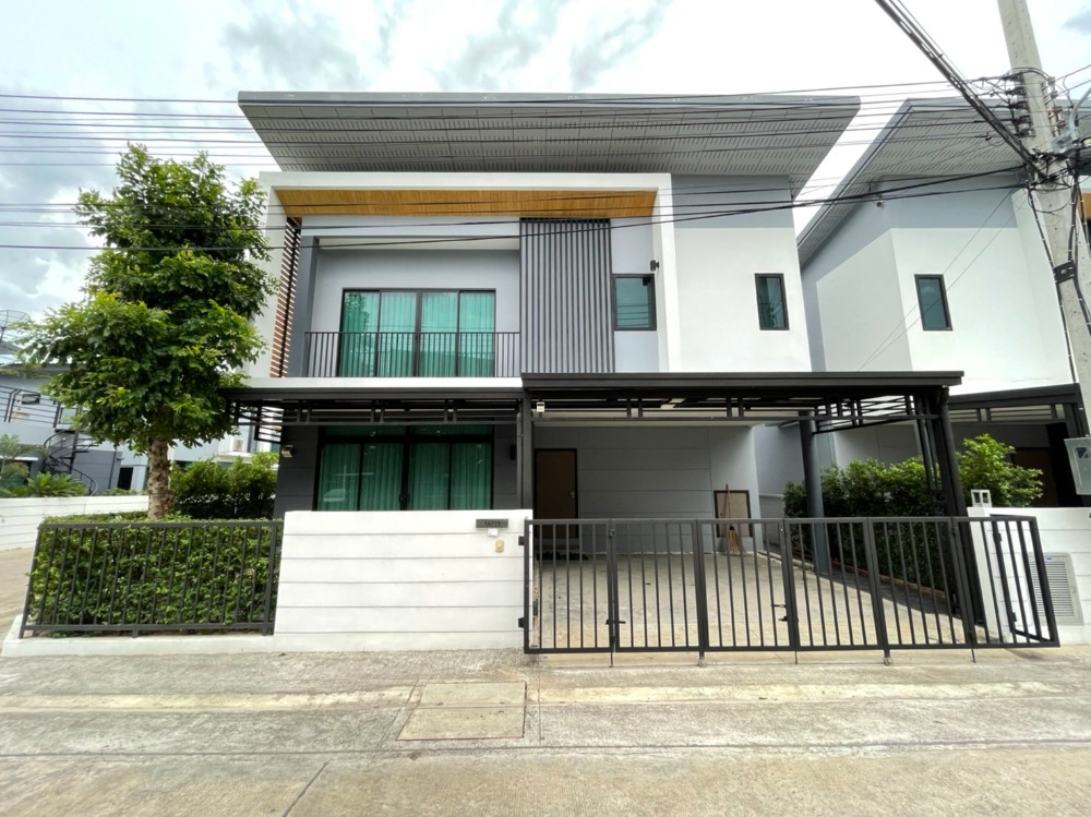 For RentHousePathum Thani,Rangsit, Thammasat : Corner house, fully furnished, only 3 minutes from Future Rangsit, available for rent