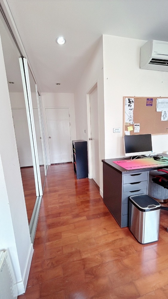 ขายคอนโดสีลม ศาลาแดง บางรัก : Baan Siri Silom / 1 Bedroom (FOR SALE), บ้าน สิริ สีลม / 1 ห้องนอน (ขาย) PT079