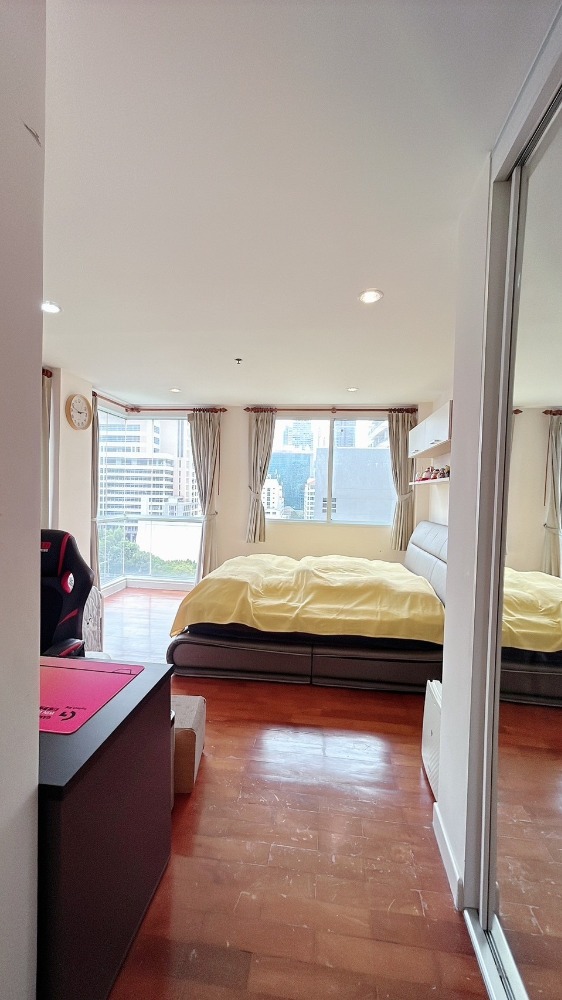 ขายคอนโดสีลม ศาลาแดง บางรัก : Baan Siri Silom / 1 Bedroom (FOR SALE), บ้าน สิริ สีลม / 1 ห้องนอน (ขาย) PT079