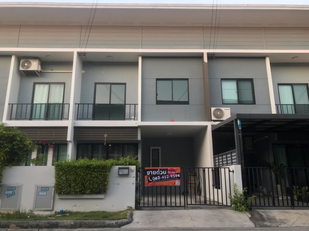 ขายทาวน์โฮมสมุทรปราการ สำโรง : The Colors Bangna-Wongwaen