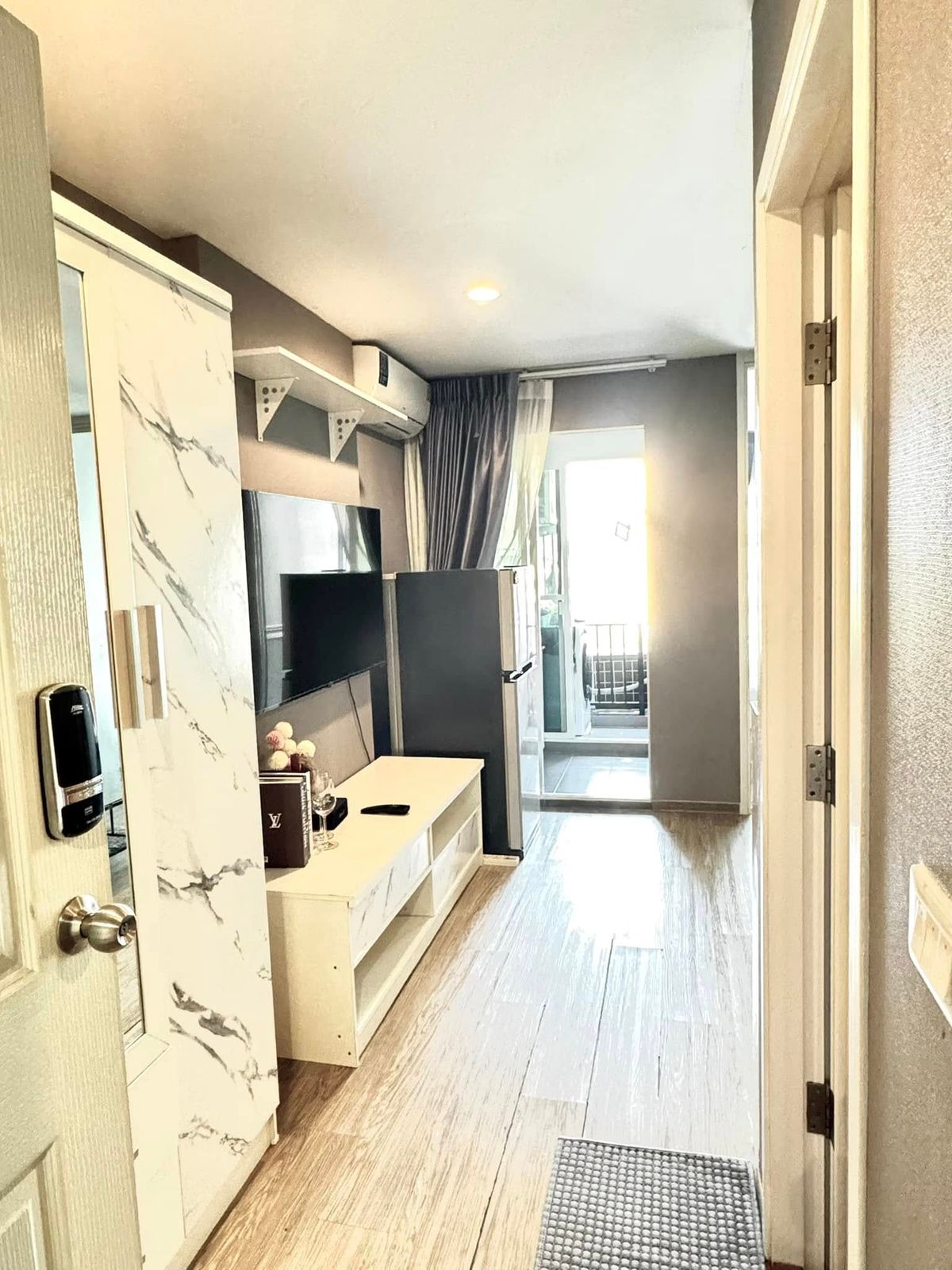 ขายคอนโดอ่อนนุช อุดมสุข : ห้องสวยตรงปก ราคาดีมาก!!⭐Regent Home Sukhumvit 97/1 (รีเจ้นท์ โฮม สุขุมวิท 97/1)