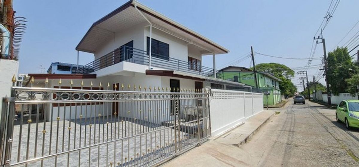 ให้เช่าบ้านโชคชัย4 ลาดพร้าว71 : ให้เช่าบ้านเดี่ยว2ชั้น300 ตร.ม.ย่านเสนานิคมประเสริฐมนูญกิจโชคชัย4 มบ.เสนานิเวศน์