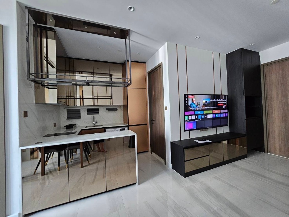 ให้เช่าคอนโดสาทร นราธิวาส : LTH11564-Supalai Icon Sathon FOR RENT Size 57 sqm. 2 beds 1 bath Near MRT Lumphini Station ONLY 60K/Month