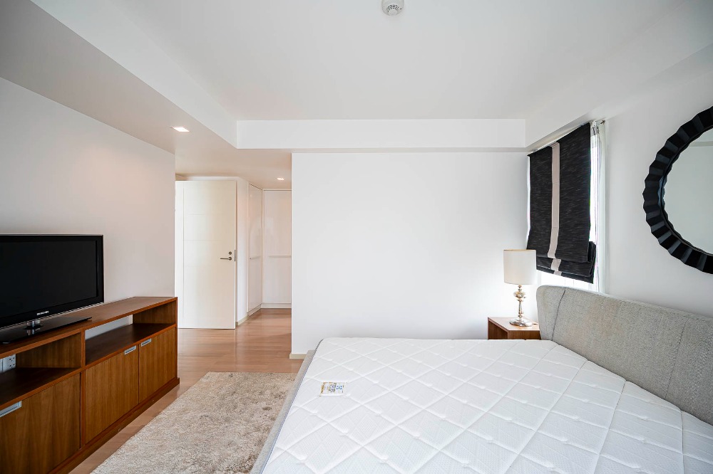 For SaleCondoWitthayu, Chidlom, Langsuan, Ploenchit : 📢 Urgent sale, Preen by Sansiri I Preen by Sansiri, 2 bedrooms, area 84.65 sq m. Contact 📲 093-616-4456 (Sales Department)