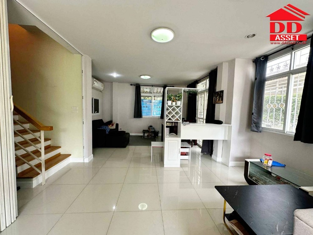 ขายบ้านพระราม 2 บางขุนเทียน : For Sale / For Rent บ้านเดี่ยว 2 ชั้น โครงการ เทรนดี้ธารา พระราม2 (Trendy Tara Rama2) ใกล้ เซ็นทรัลพระราม2 รหัส : H8149