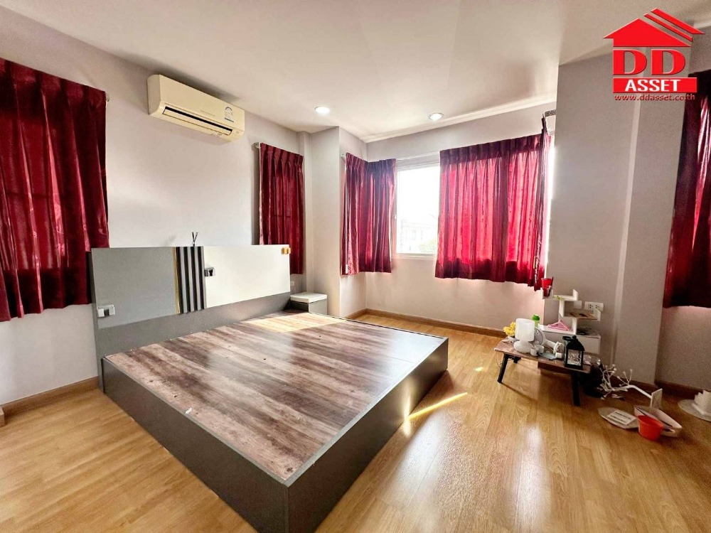 ให้เช่าบ้านพระราม 2 บางขุนเทียน : For Rent / For Sale บ้านเดี่ยว 2 ชั้น โครงการ เทรนดี้ธารา พระราม2 (Trendy Tara Rama2) ใกล้ เซ็นทรัลพระราม2 รหัส : H8149