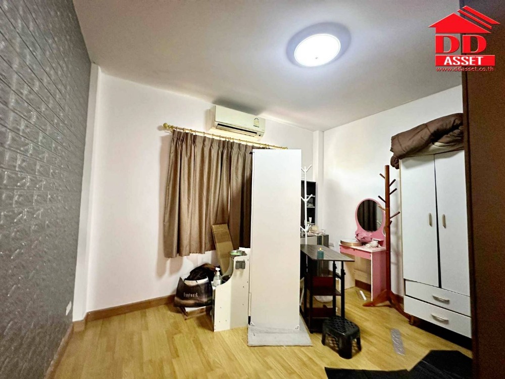 ให้เช่าบ้านพระราม 2 บางขุนเทียน : For Rent / For Sale บ้านเดี่ยว 2 ชั้น โครงการ เทรนดี้ธารา พระราม2 (Trendy Tara Rama2) ใกล้ เซ็นทรัลพระราม2 รหัส : H8149