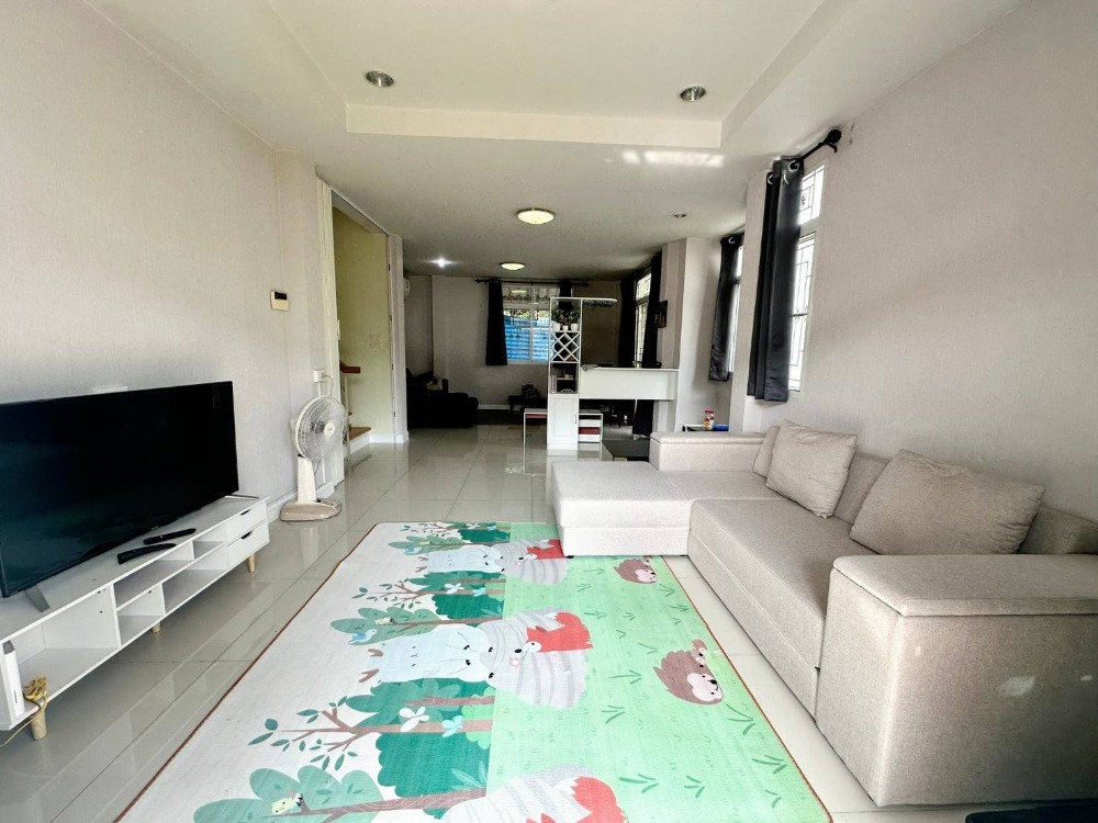 ให้เช่าบ้านพระราม 2 บางขุนเทียน : For Rent / For Sale บ้านเดี่ยว 2 ชั้น โครงการ เทรนดี้ธารา พระราม2 (Trendy Tara Rama2) ใกล้ เซ็นทรัลพระราม2 รหัส : H8149