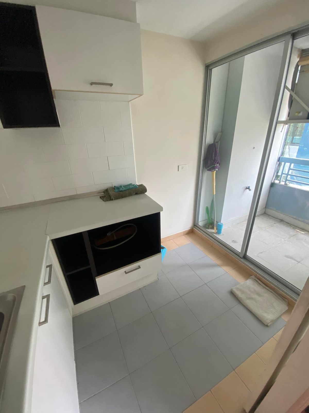 For SaleCondoOnnut, Udomsuk : Open view, beautiful room, high floor, never rented out⭐Lumpini Ville Sukhumvit 77 (Lumpini Ville Sukhumvit 77)