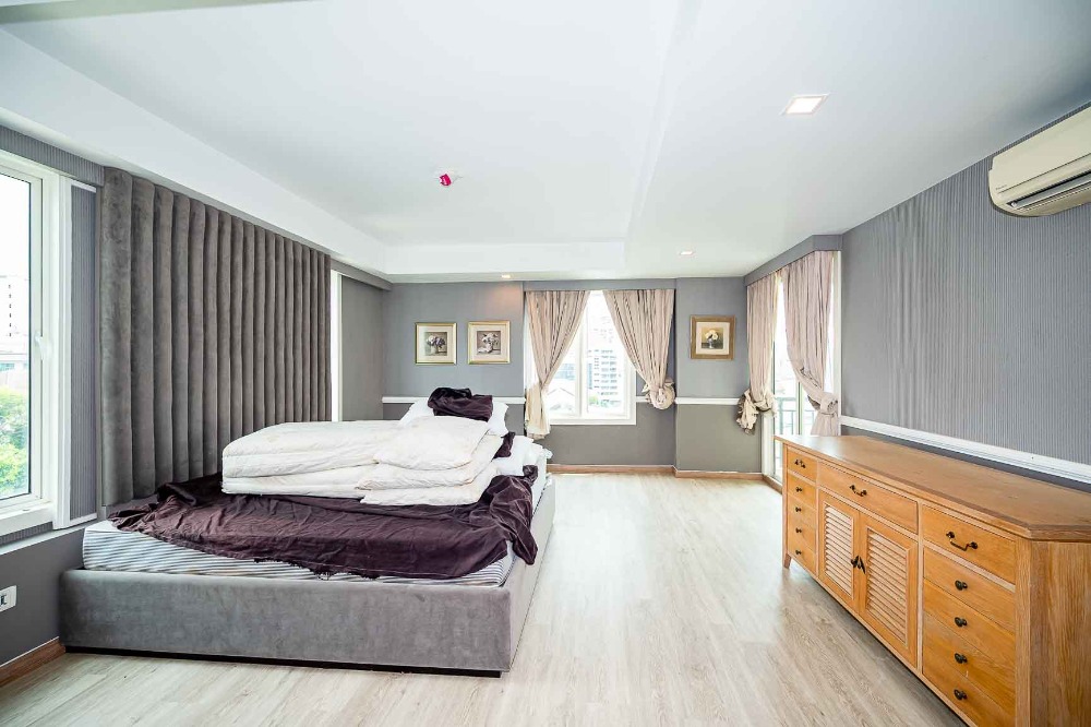 For SaleCondoWitthayu, Chidlom, Langsuan, Ploenchit : 📢 Urgent sale, Preen by Sansiri I Preen by Sansiri, 3 bedrooms, area 144 sq m. Contact 📲 093-616-4456 (Sales Department)