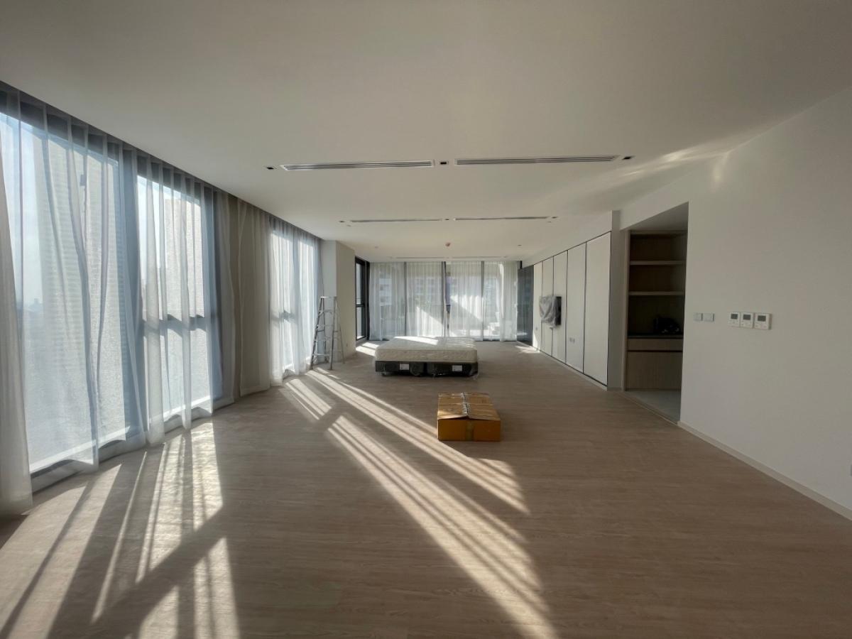 ให้เช่าคอนโดสุขุมวิท อโศก ทองหล่อ : 📢👇Brand new project in Emdistrict area with special offer, big balcony#petfriendly