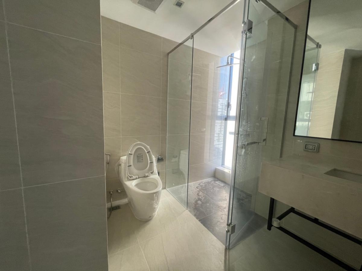 ให้เช่าคอนโดสุขุมวิท อโศก ทองหล่อ : 📢👇Brand new project in Emdistrict area with special offer, big balcony#petfriendly