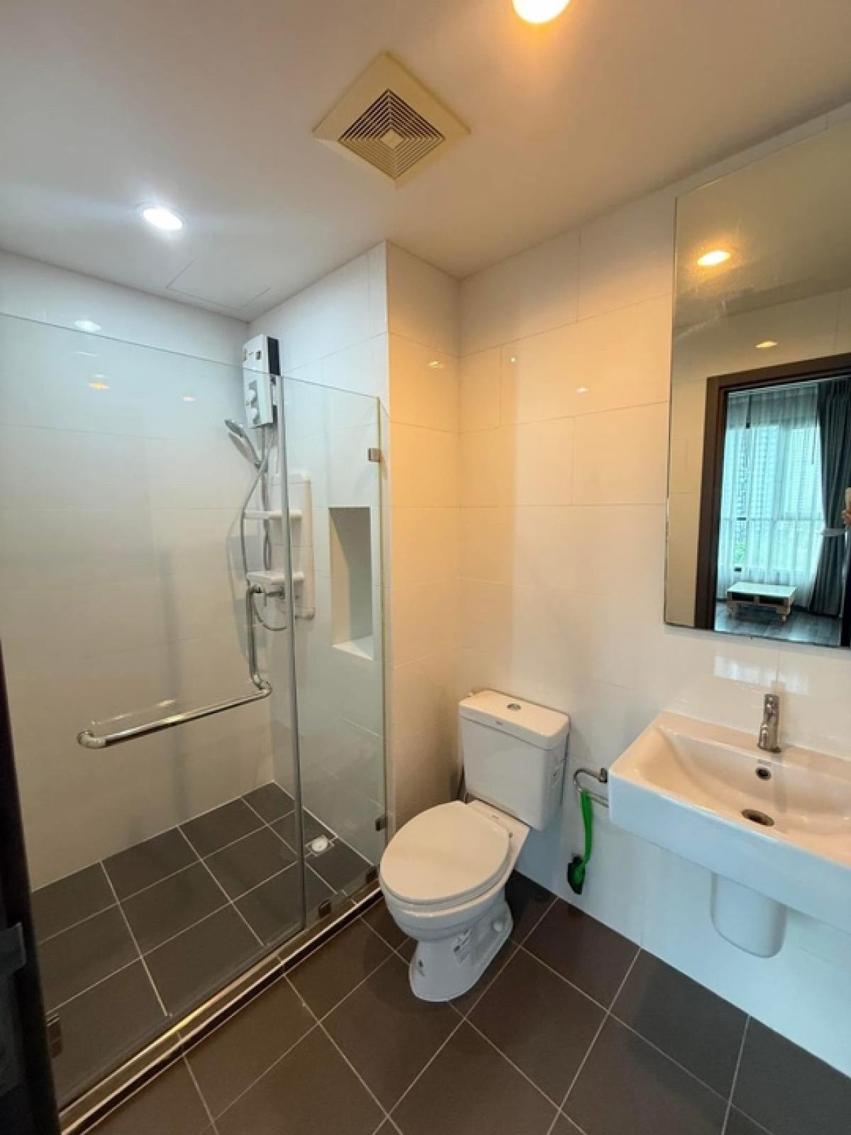 For SaleCondoOnnut, Udomsuk : (A0031) ‼️For Sale‼️ The Base Park Sukhumvit 77 (The Base Park Sukhumvit 77) Price 2.99 mb ‼️