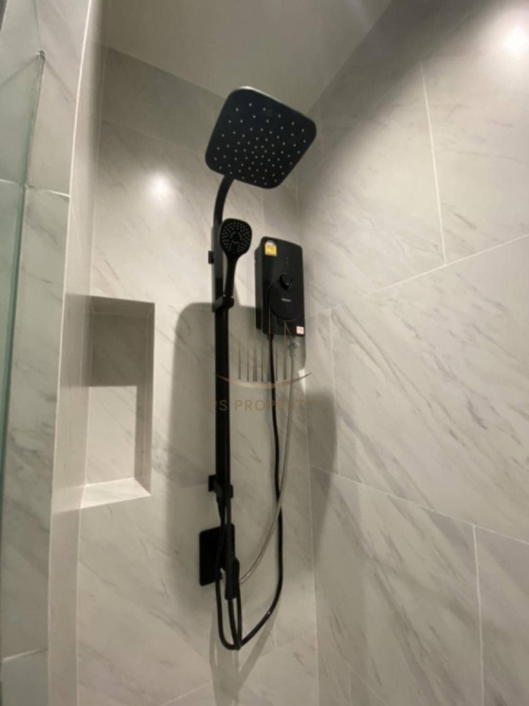 For RentCondoWongwianyai, Charoennakor : For rent ✨ Chapter Charoennakhon - Riverside ✨ complete furniture and electrical appliances, near BTS Krung Thonburi.