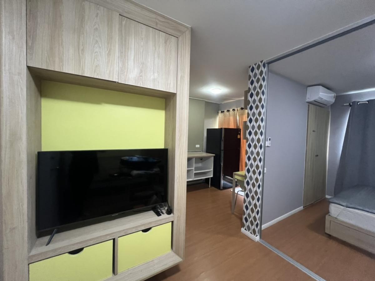 For RentCondoPathum Thani,Rangsit, Thammasat : Rent Lumpini Town Chip Rangsit Khlong 1 with a room.