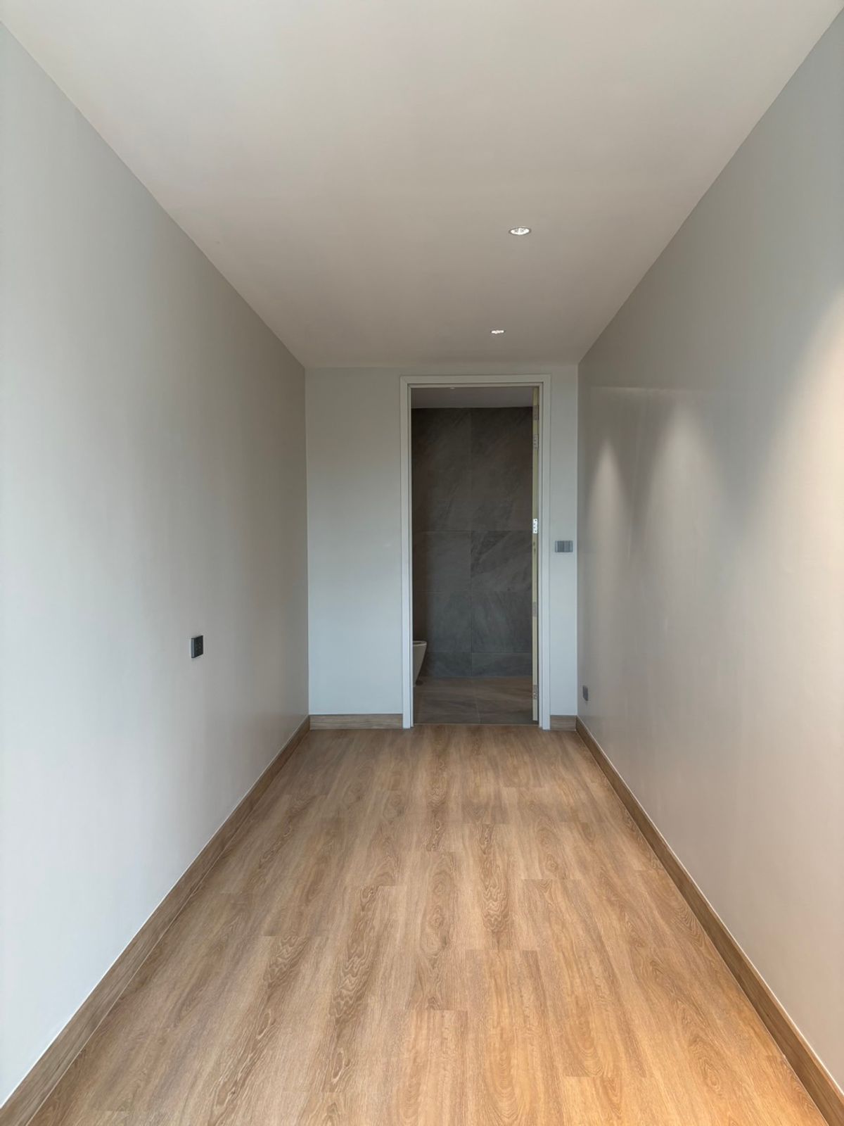 For SaleTownhomeSapankwai,Jatujak : 📢👇 Newly built 3 and a half story house. With elevator in the house Ready to move in February 2025, near BTS, convenient travel on many routes, near Chatuchak Park, Central Lat Phrao, can make an appointment to view *reference picture*