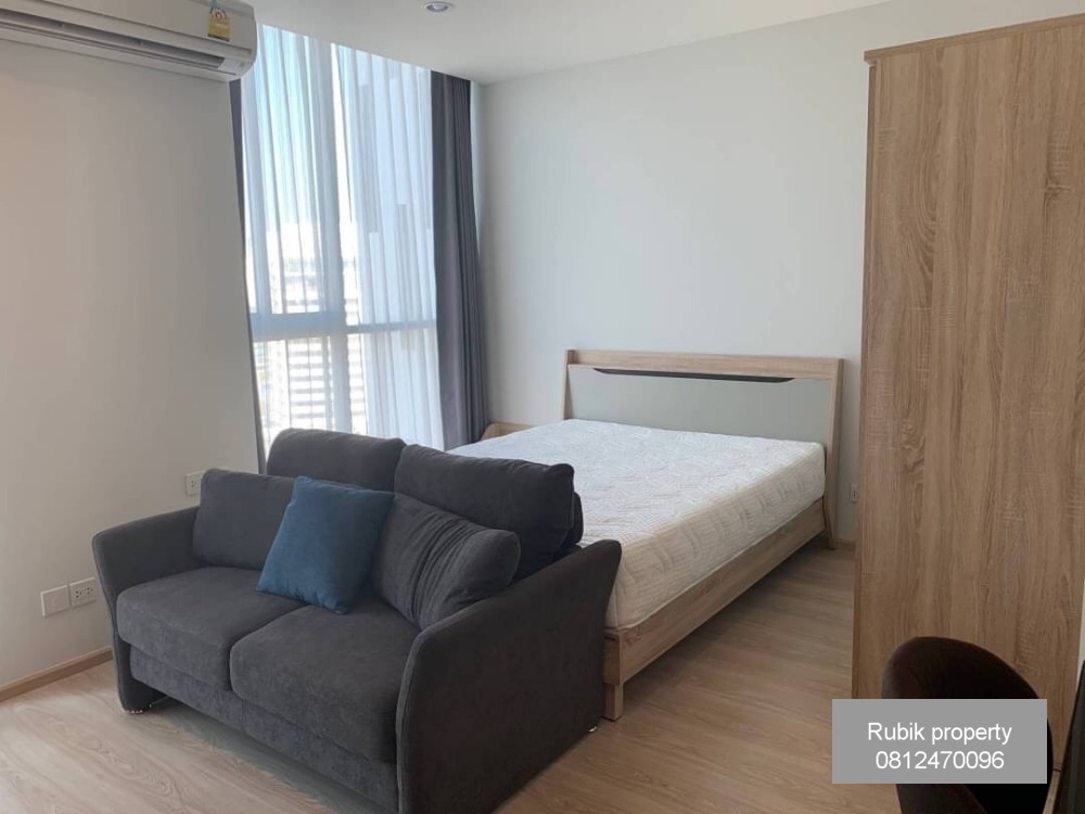 For RentCondoRatchadapisek, Huaikwang, Suttisan : ✨ For Rent: Noble Revolve Ratchada – Modern & Stylish 1-Bedroom Condo ✨ (RB460)