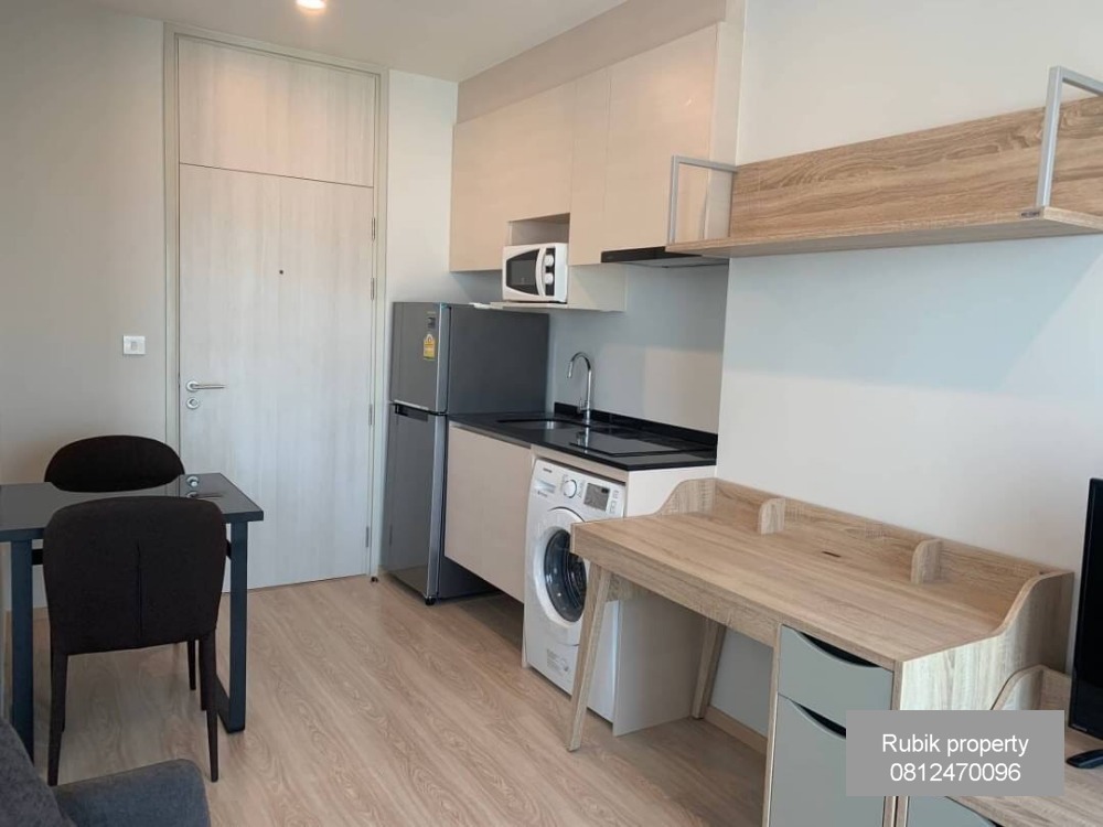 ให้เช่าคอนโดรัชดา ห้วยขวาง : ✨ For Rent: Noble Revolve Ratchada – Modern & Stylish 1-Bedroom Condo ✨ (RB460)