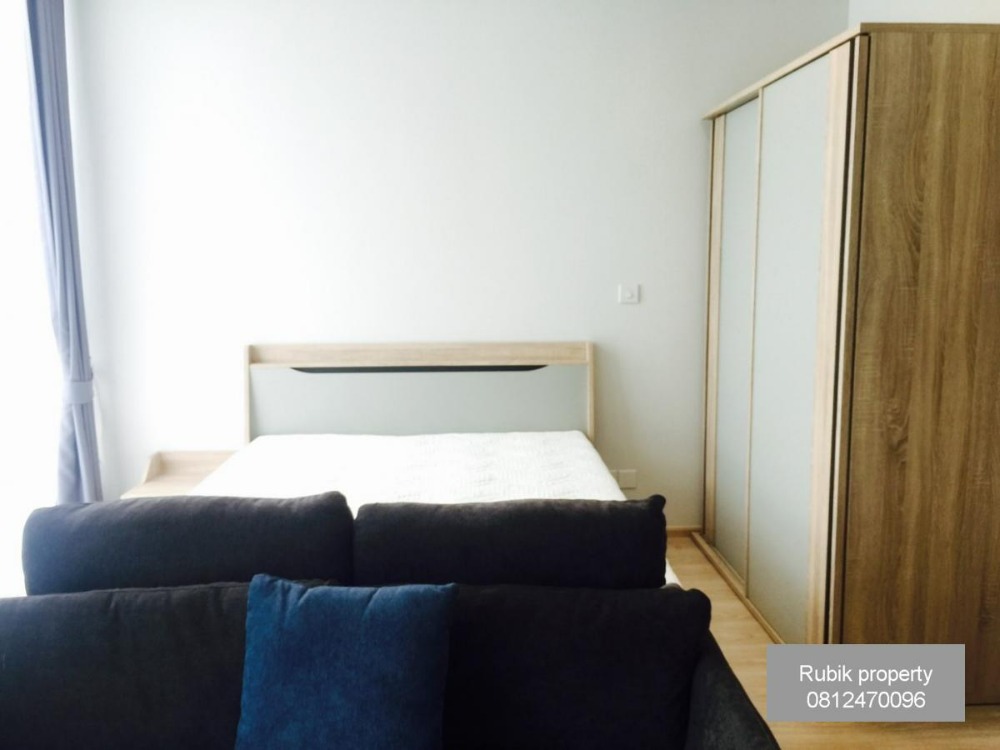 ให้เช่าคอนโดรัชดา ห้วยขวาง : ✨ For Rent: Noble Revolve Ratchada – Modern & Stylish 1-Bedroom Condo ✨ (RB460)