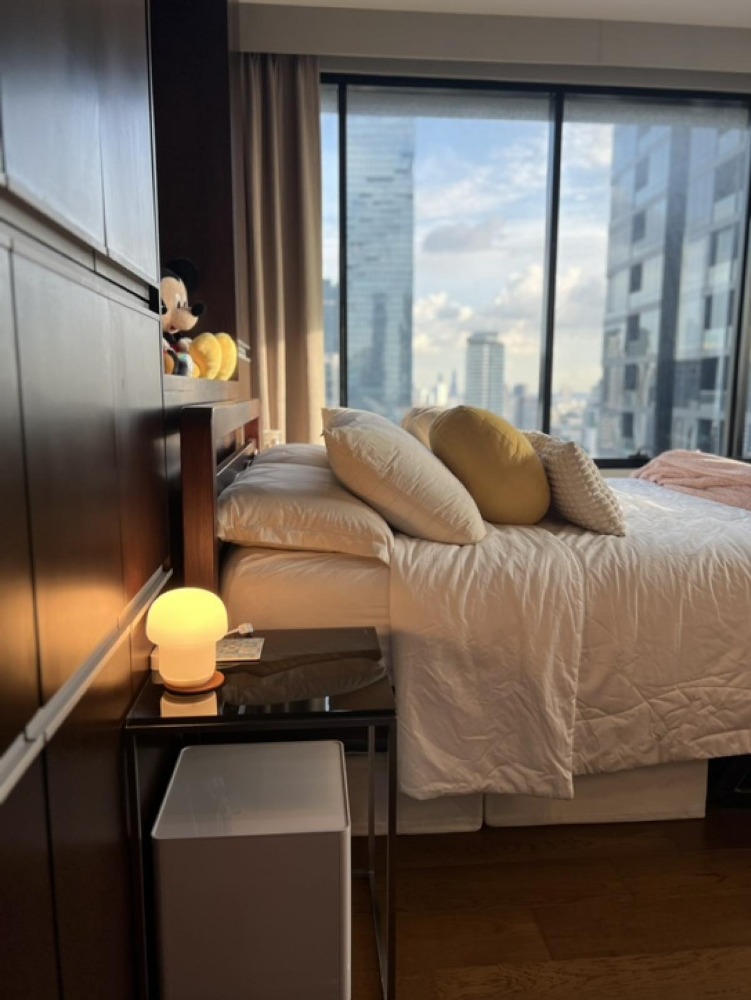 ขายคอนโดสีลม ศาลาแดง บางรัก : M Silom【𝐒𝐄𝐋𝐋】🔥คอนโดที่ผสมผสานความโมเดิร์นและความเรียบหรูอย่างลงตัว พร้อมฟังก์ชันที่ตอบโจทย์ พร้อมเข้าอยู่แล้ววันนี้!!🔥 ติดต่อไลน์ไอดี: @hacondo