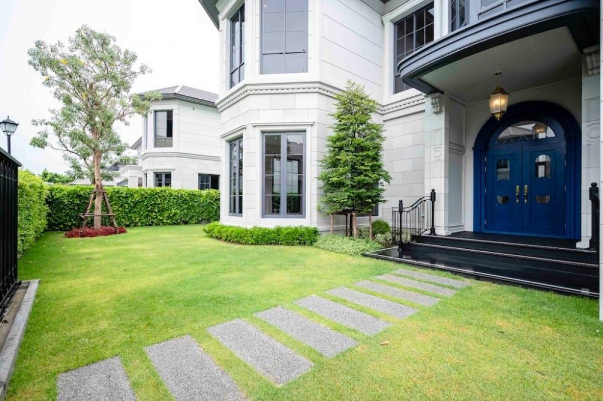 ให้เช่าบ้านพัฒนาการ ศรีนครินทร์ : Narasiri Krungthep Kreetha  For Rent Newly Built House 359,000/Month